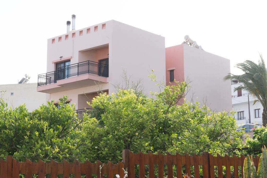 Porfyra'S Island Apartment Makrýgialos Екстериор снимка