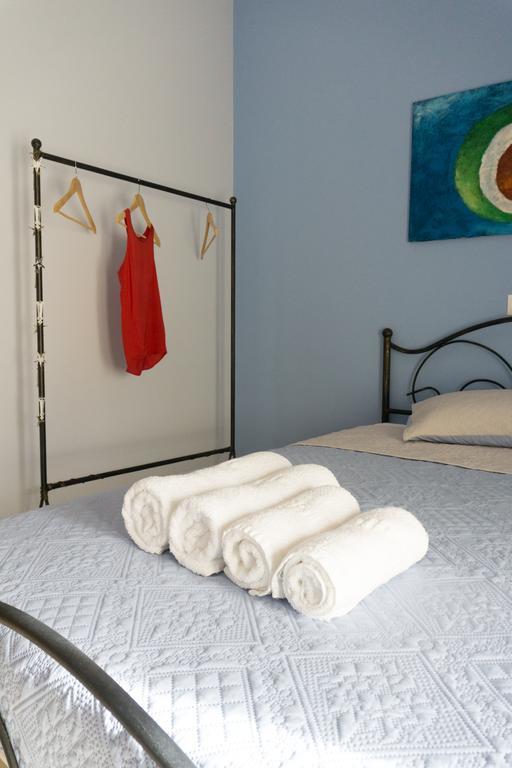 Porfyra'S Island Apartment Makrýgialos Екстериор снимка